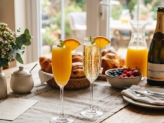 Brunch mimosas