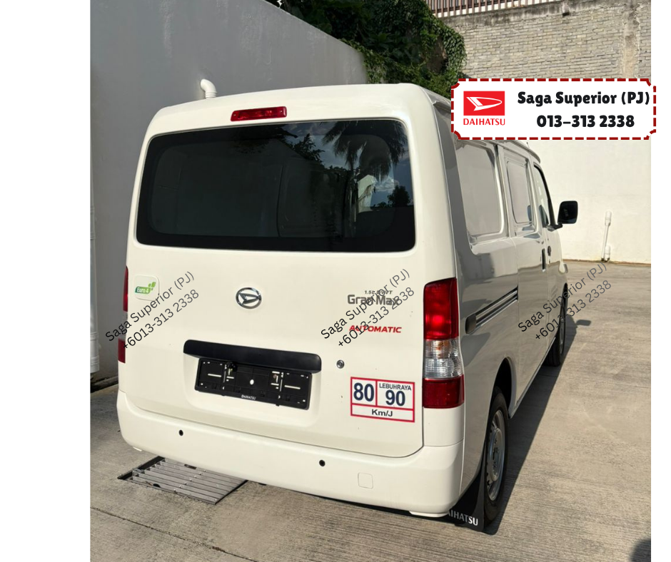 White Daihatsu Gran Max Panel Van automatic rear view, Saga Superior (PJ)