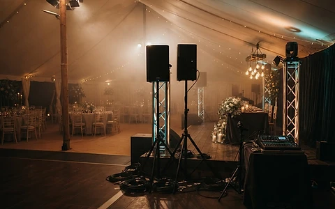 Estate Wedding