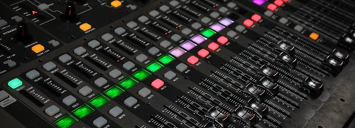 Digital mixing console set for wedding speeches