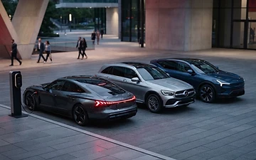 Trend Auto 2026: Elettrico, Ibrido e Nuove Tecnologie