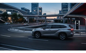 Trend Automotive 2026: Guida a Elettrico, Ibrido e ADAS