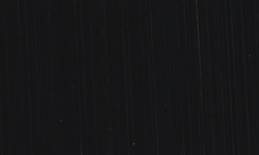 Vine Black