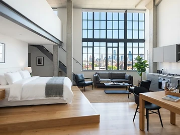 Move-In / Move-Out 1