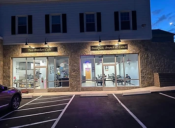 East Hampton Two Brothers Cafe