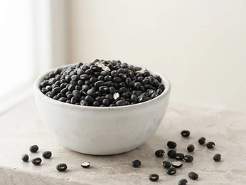 Urad Whole