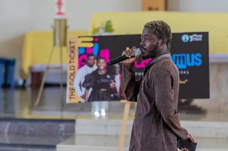 Nii Dodoo Otoo speaking at an event