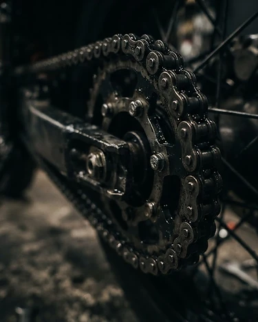 Motorcycle Clutch & Drivetrain