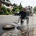 Kanal läuft über oder stinkt es aus dem Gully?