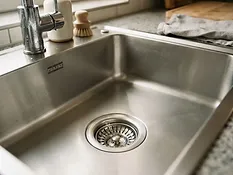 Küchenabfluss – nach der Reinigung