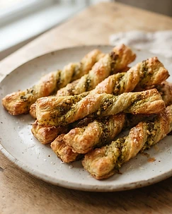 Pesto Puff Twists