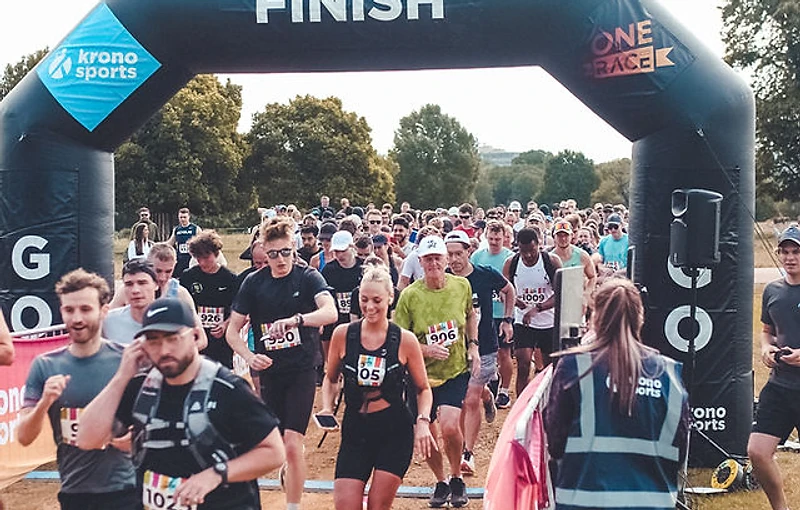 Runners at the One on the Bike - Henley in Henley