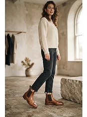 Women's Tan Leather Chelsea Boot