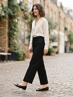 Women’s Black Leather Ballet Flats