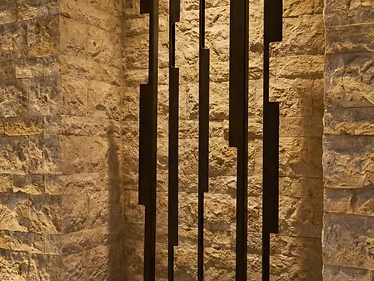 Hotel Courtyard in Dead Sea, gallery view 3