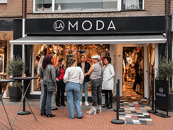Website van La Moda Drachten, damesmode uit onze portfolio