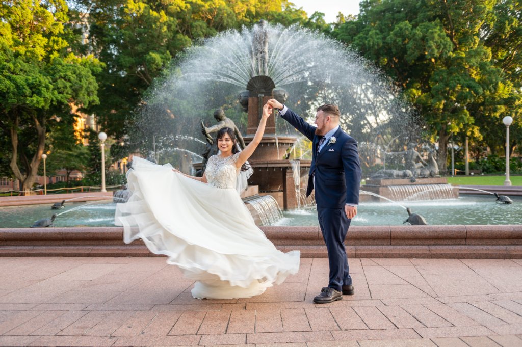 A peaceful garden wedding ceremony scene within Hyde Park, Sydney CBD — Dreams Photography