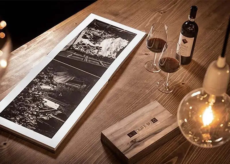 Wedding album cover options and swatches from Dreams Photography Sydney