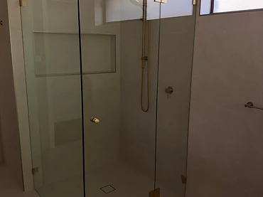 Luxury Bathroom Handover Clean — after 2