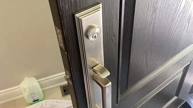 Door Repair in Etobicoke: When Your Door Sticks or Won’t Latch
