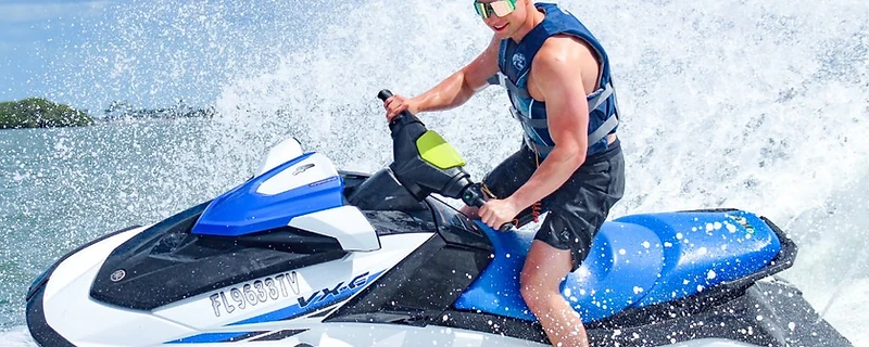Rider preparing to launch a jet ski at Clearwater Beach