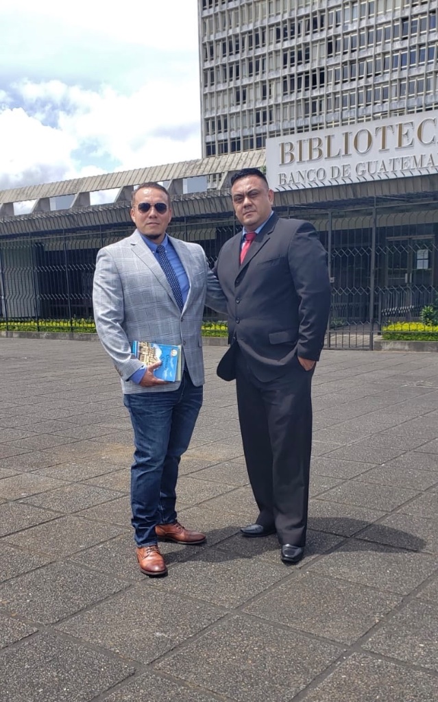 Lic. Ferdin y Lic. Erick · Biblioteca Banco de Guatemala