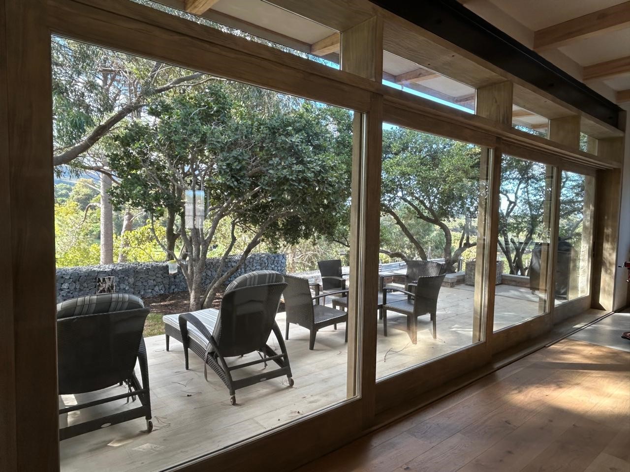 Sliding Door