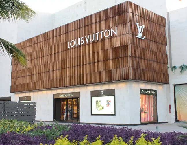 Louis Vuitton store with Accoya timber facade