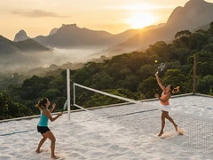 Pôr do sol em quadra