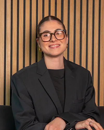 Alicia Siemer, Marketing bei A&J Elektrotechnik in Rastede