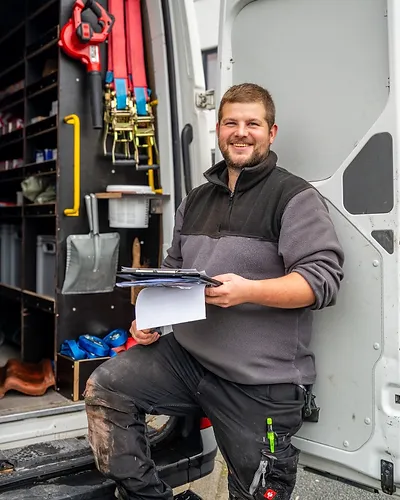Eingeräumter Servicewagen von A&J Elektrotechnik
