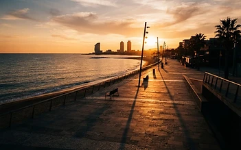 Ruta por el litoral de Barcelona en taxi: Barceloneta, Port Olímpic y Fòrum