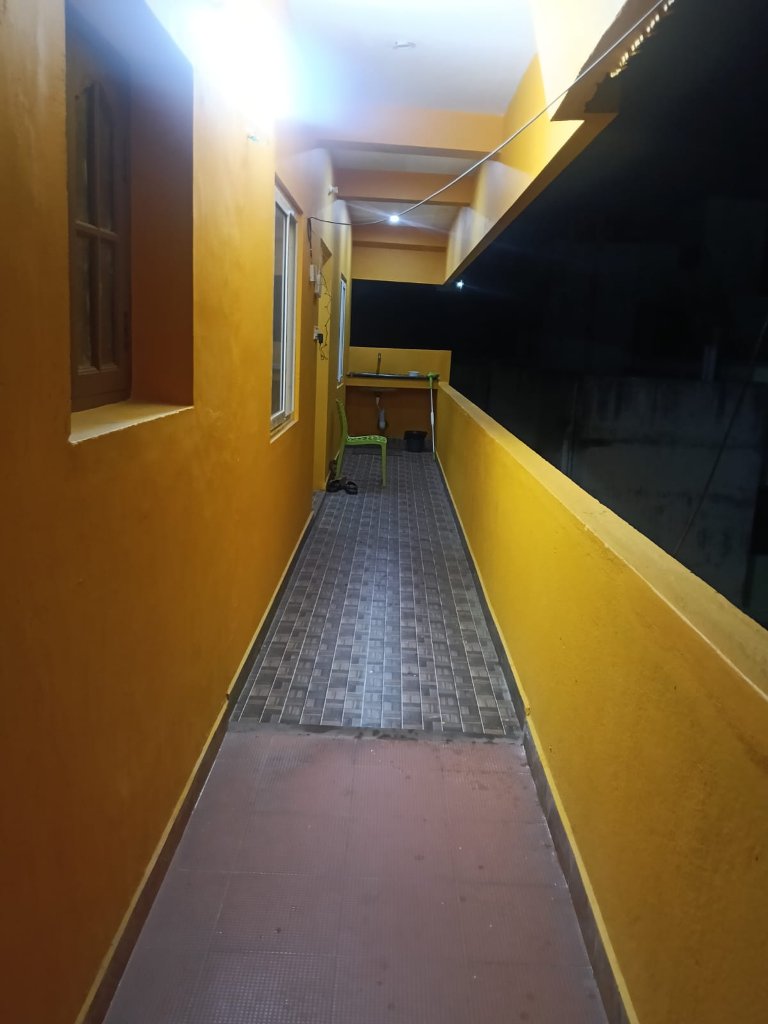 Common Corridor