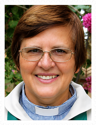 Linda Lubbe, author of Sand in My Shoes