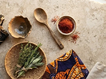 Setting an African Table