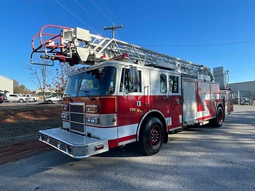 Fire truck refinishing at Truck World