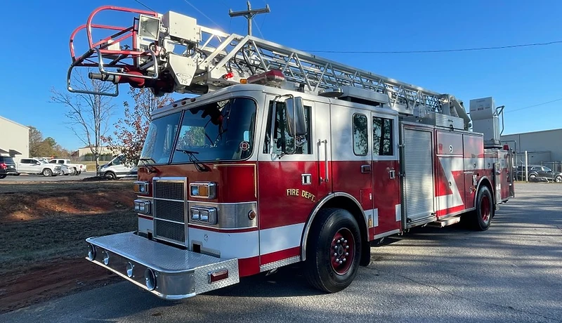 Fire truck refinishing at Truck World