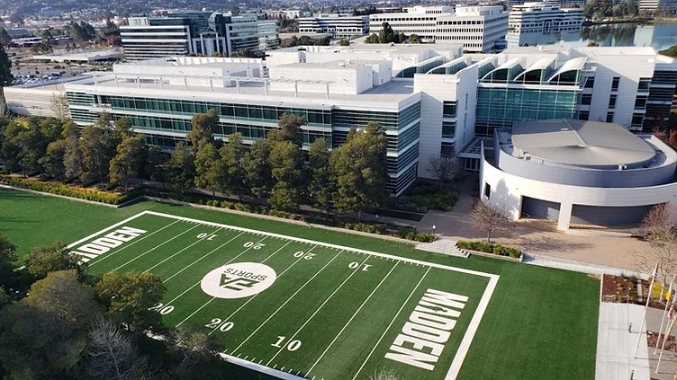EA Sports — Commercial pressure washing project in the Bay Area