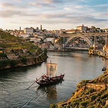 Passeio de Barco no Douro