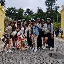 Cliente na entrada do Palácio da Pena