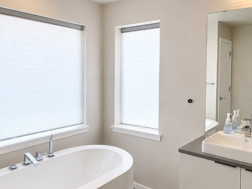 Freestanding Bath Suite painting project in Redmond, WA