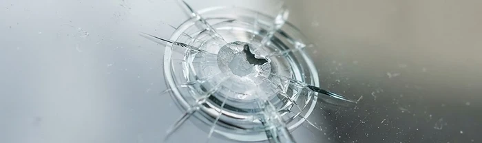 Example of chip / stone chip on auto glass