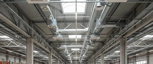 Hallenheizung dekarbonisieren: Daikin VRV 5 Wärmepumpen und R-32 Großraumklimatechnik