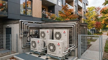 Wärmepumpen im Mehrfamilienhaus: Sanierung mit Ecodan