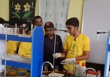 Active learning with guided experiments