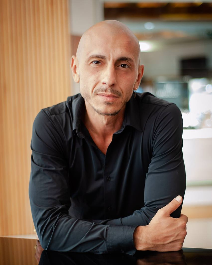Retrato de Cosmin Popescu