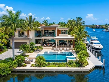 818 Las Olas Court