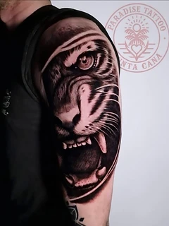 Realismo B&N - Paradise Tattoo Punta Cana