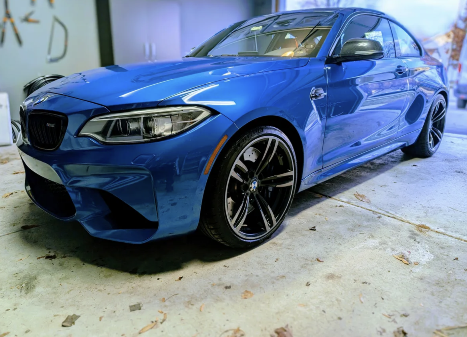 Blue BMW M2 — exterior wash and sealant