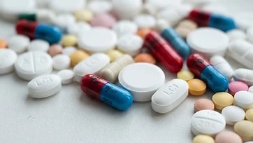 Cefaleia por uso excessivo de medicamentos: quando tratar demais a dor pode manter a dor